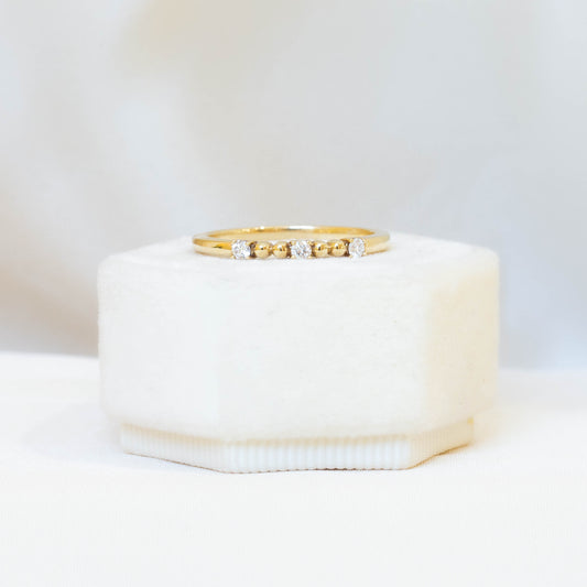 14ky .10ctw Round Accented Beaded Band in 14k Yellow Gold