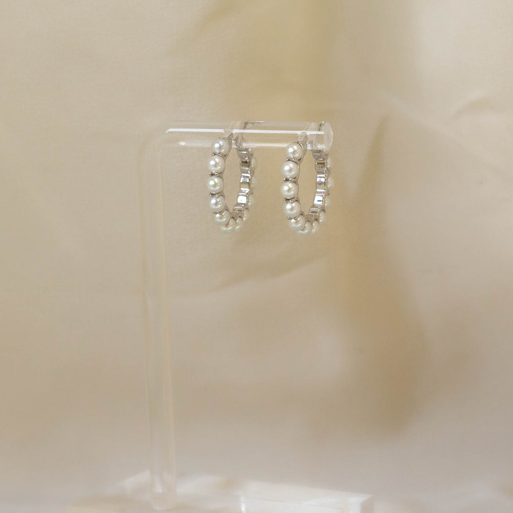 14kw Akoya Pearl Hoops