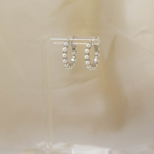 14kw Akoya Pearl Hoops