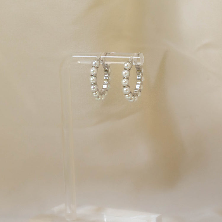 14kw Akoya Pearl Hoops