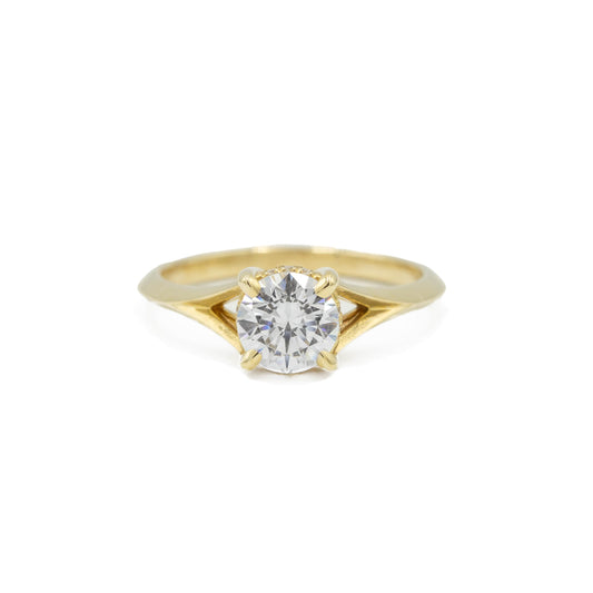 14ky Round-Cut Split Shank Hidden Halo Diamond Ring