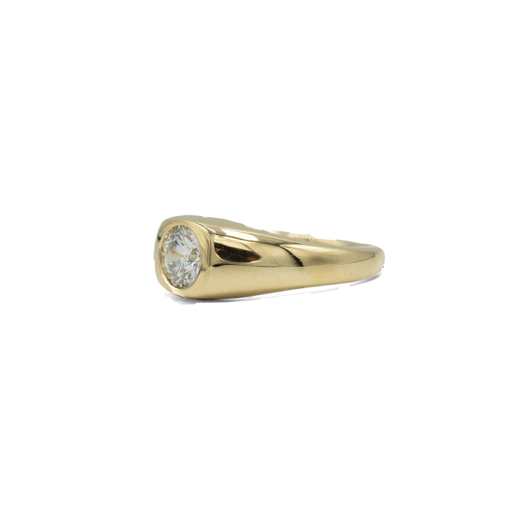 14y .82ct Round Diamond Signet Ring