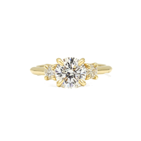 14ky 3-Stone Round With .30ctw Round-Cut Diamond Ring