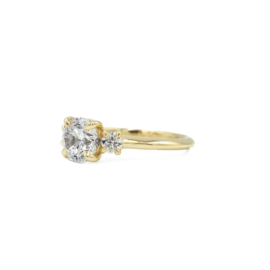 14ky 3-Stone Round With .30ctw Round-Cut Diamond Ring