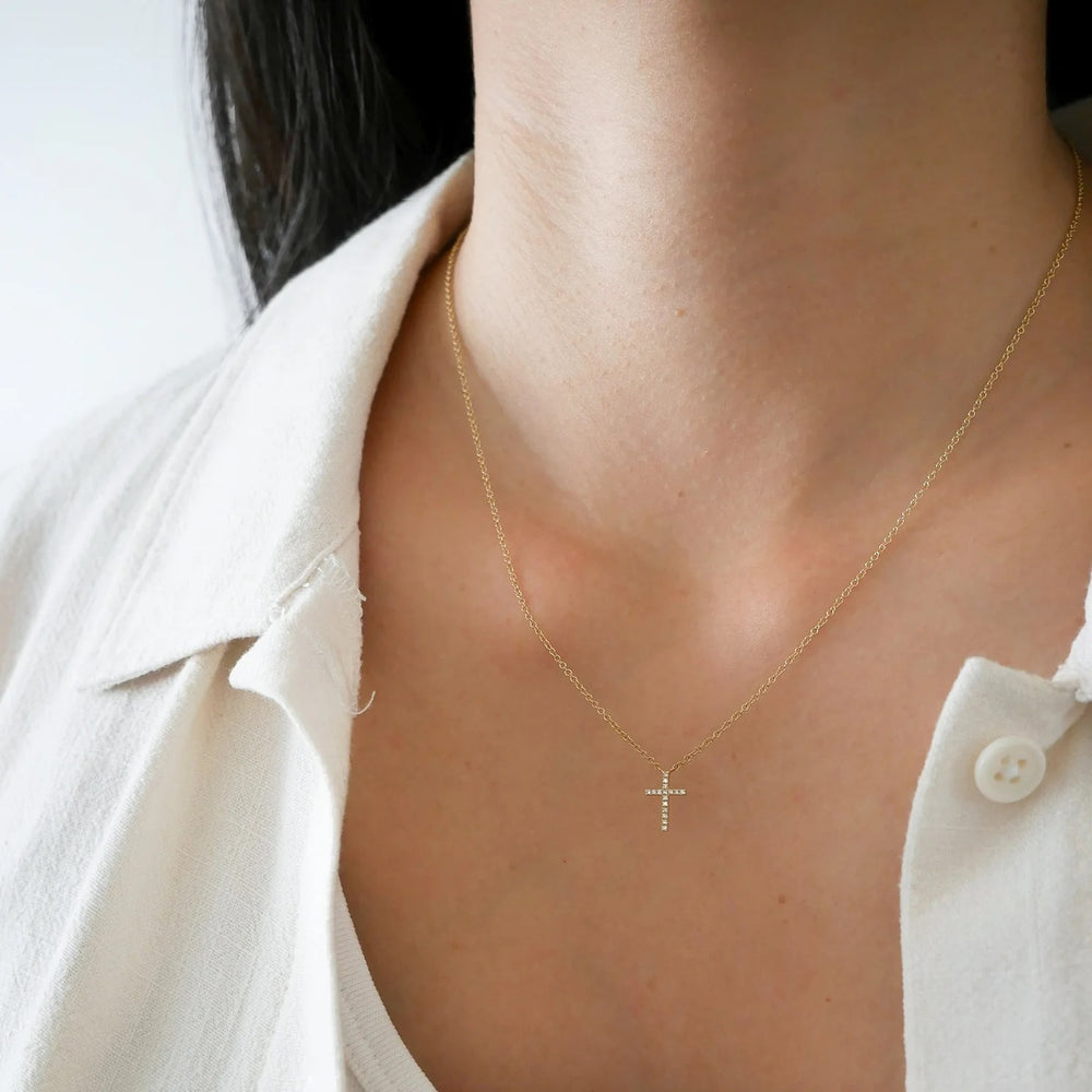 14y Diamond Cross Necklace