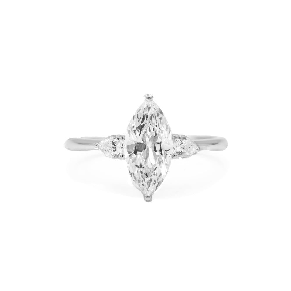 14kw Marquise 3-Stone Diamond Ring