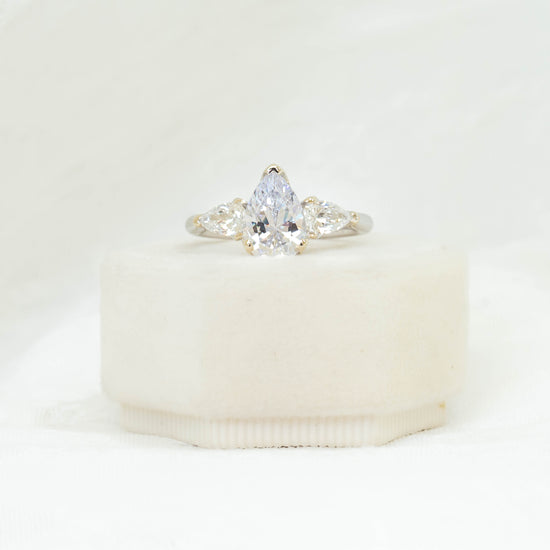 18kw 3-Stone Pear Shaped Butter-Cut Diamond Ring
