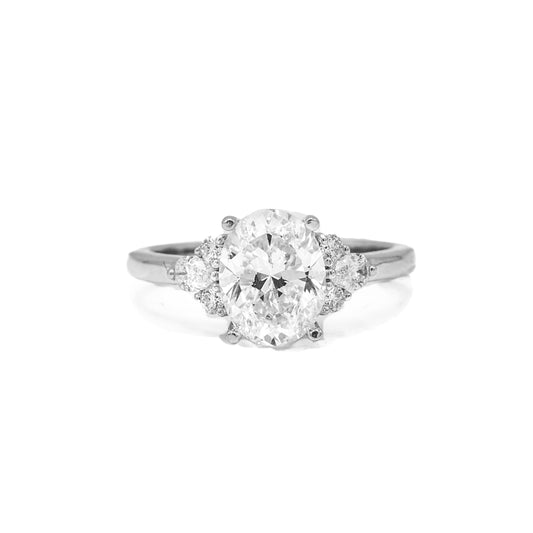 14kw Oval with Pear and Round Side Diamond Ring