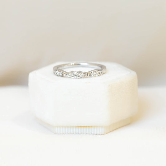 14kw Scallop Pave Diamond Band
