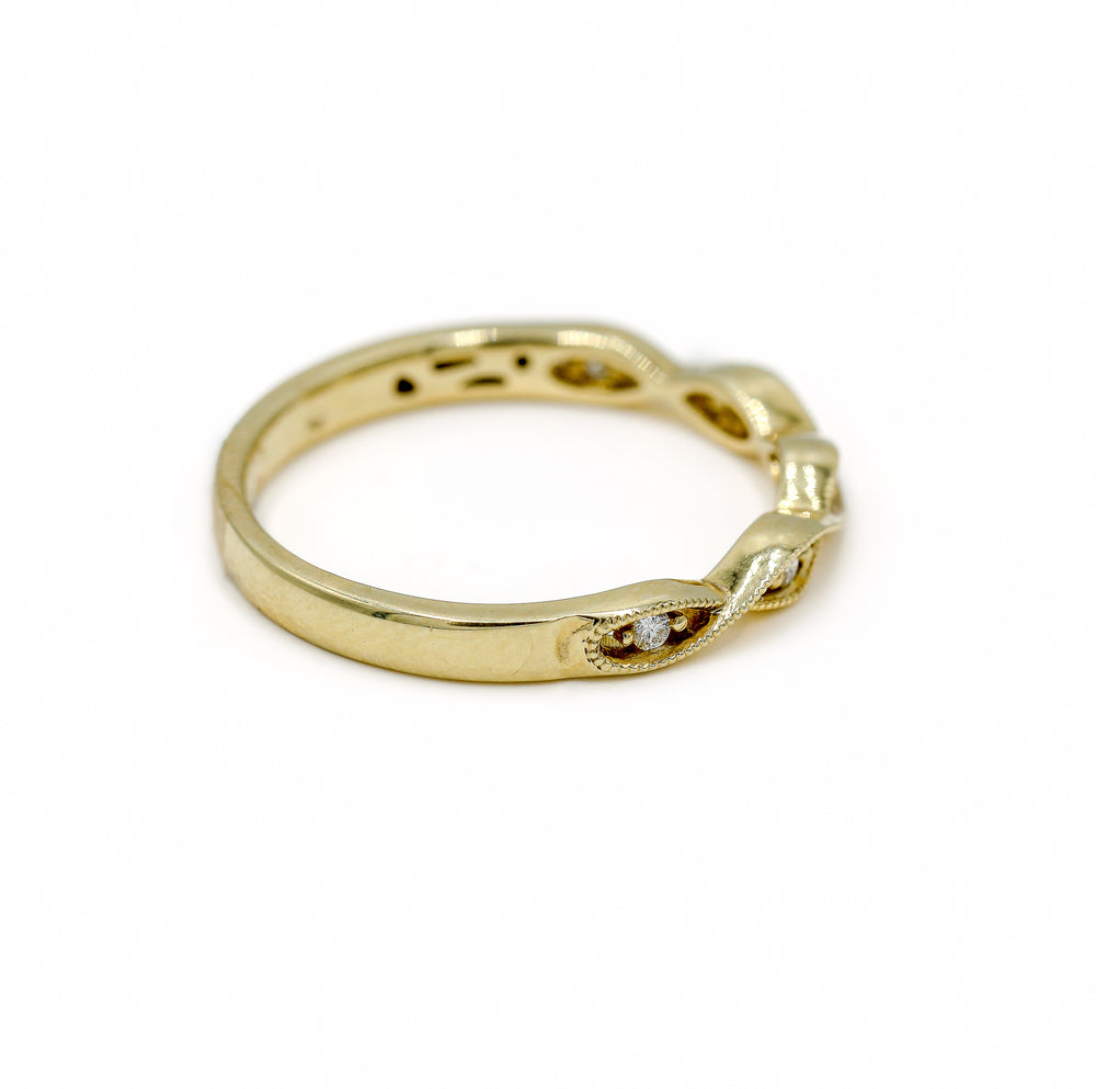 14ky .05ctw Twisted Marquise Shaped Milgrain Band
