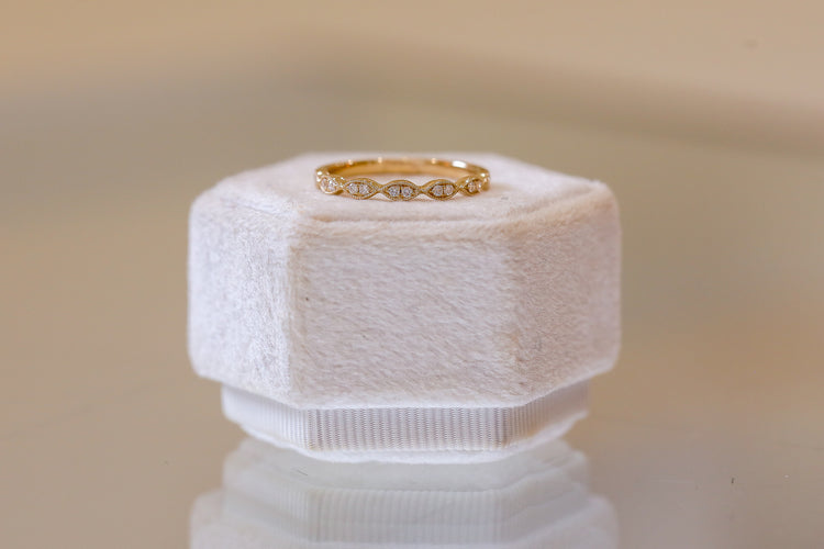 14ky .11ctw Marquise Milgrain Diamond Band