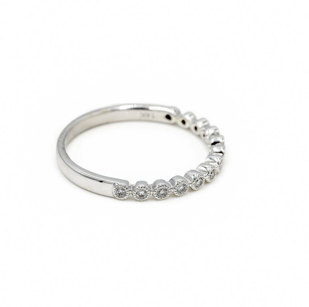 14kw 0.11ctw Round Bezel Band With Milgrain