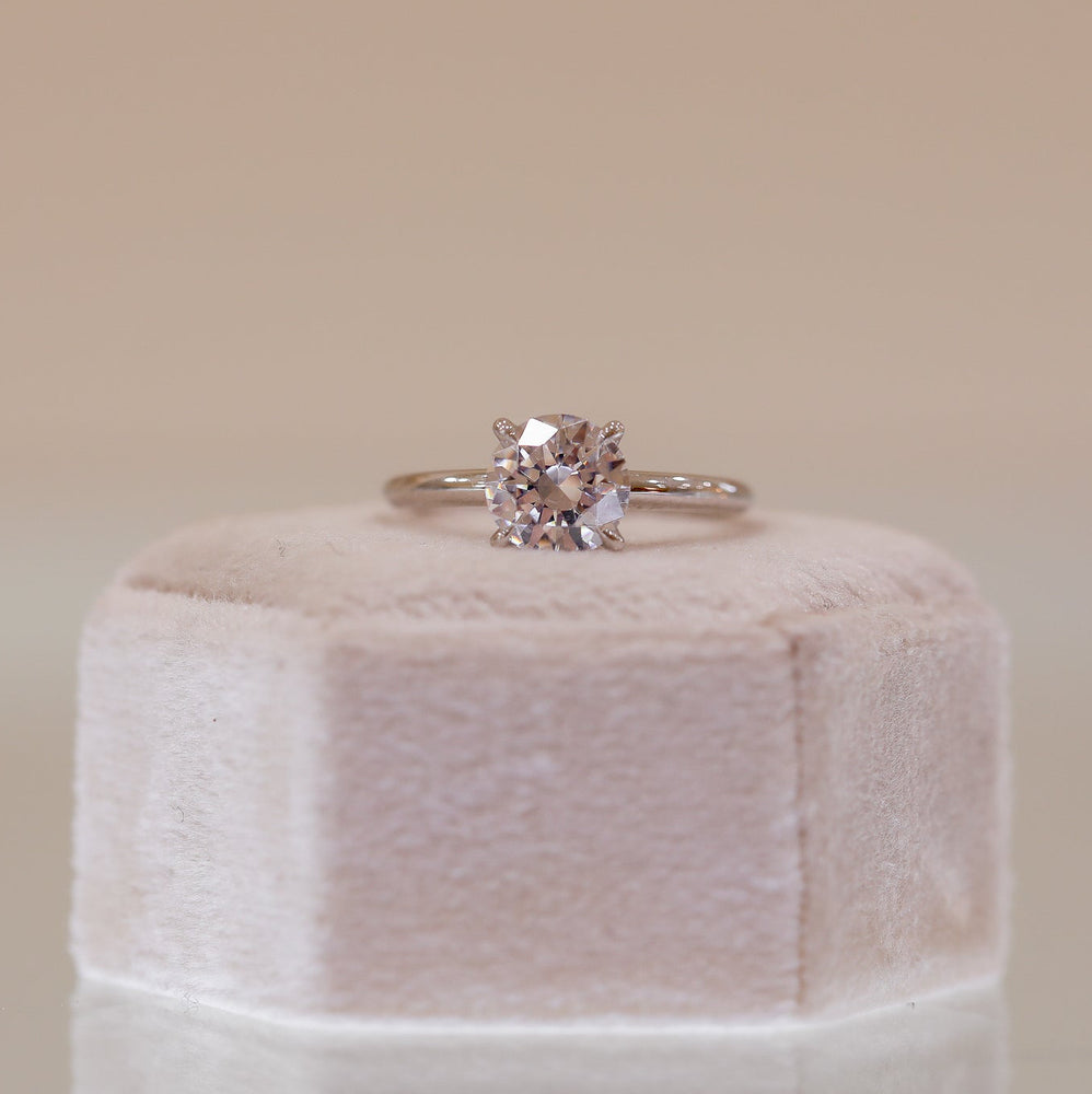 Platinum 4-Prong Solitaire Diamond Ring