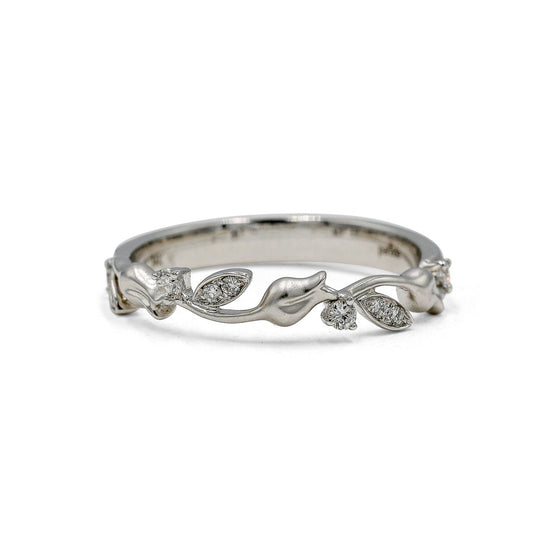 14kw .13ctw Tulip Diamond Band