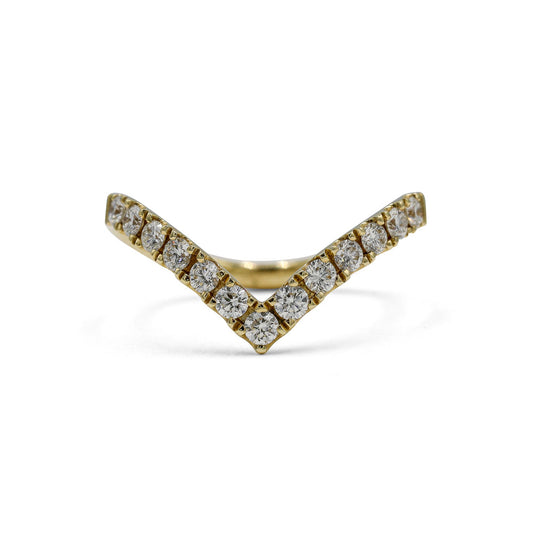 14ky Large Prong Set .44ctw Chevron Diamond Band