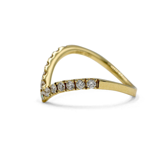 14ky Large Prong Set .44ctw Chevron Diamond Band