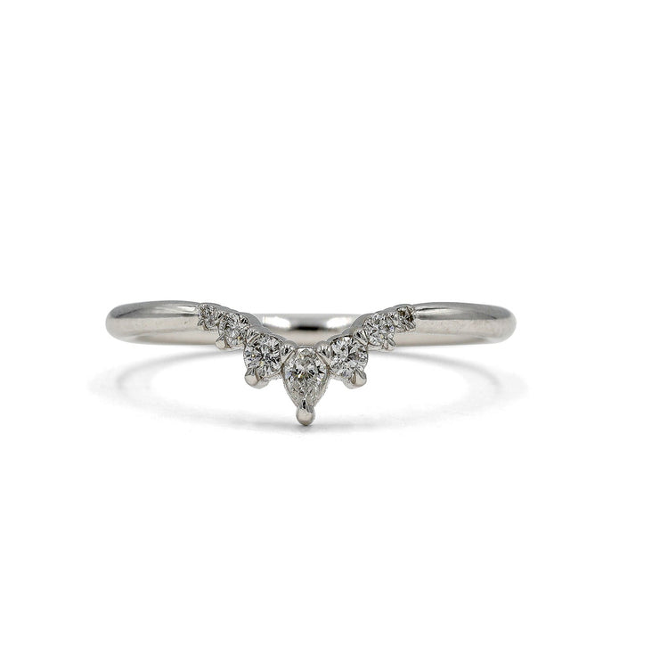 14kw .18ctw Pear-Shaped Swoop Contour Diamond Band