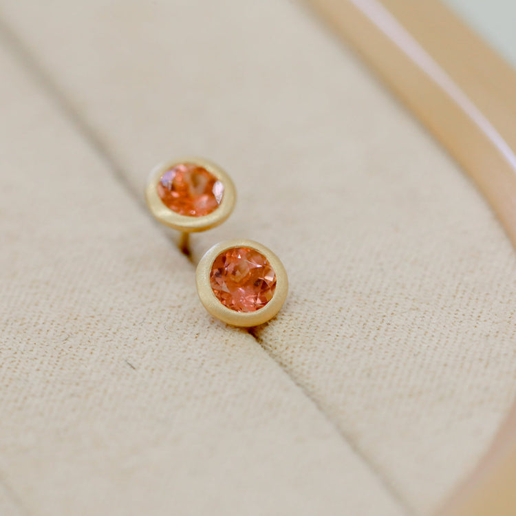 18ky .94ctw Pink Tourmaline Round Bezel Earrings