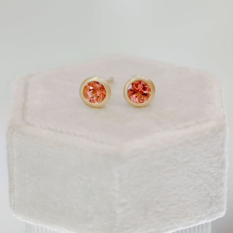 18ky .94ctw Pink Tourmaline Round Bezel Earrings