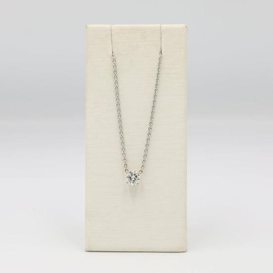 14kw .23ct Floating Diamond Necklace
