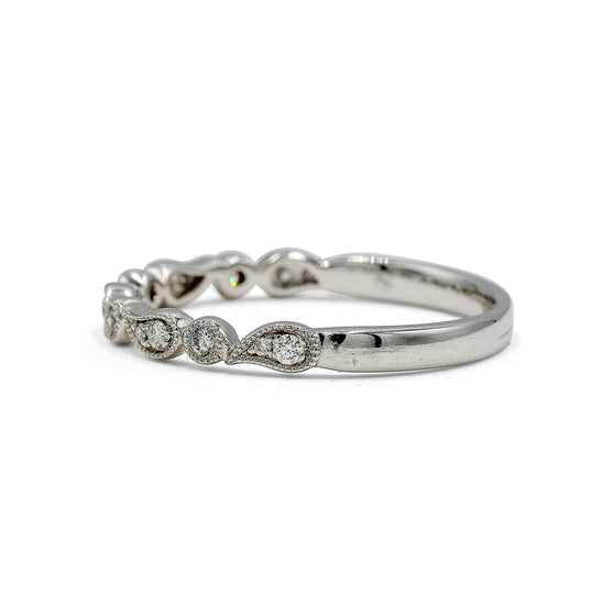 14kw .13ctw Paisley Diamond Band
