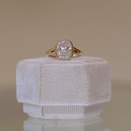14ky Elongated Cushion Bezel Split Shank Cathedral Solitaire