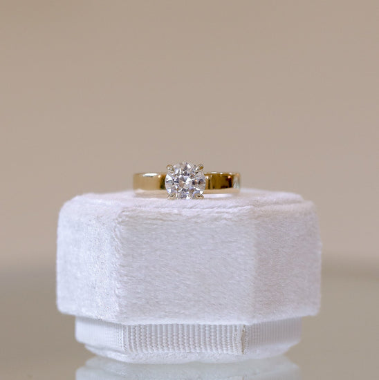 14ky Round 4mm Flat Band Solitaire Diamond Ring