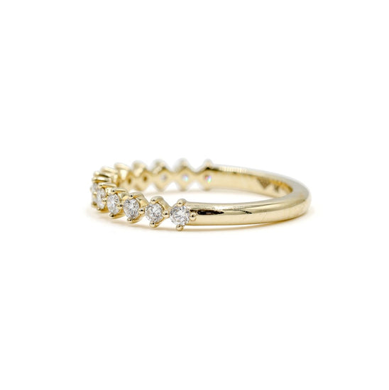 14ky .39ctw Compass Diamond Band