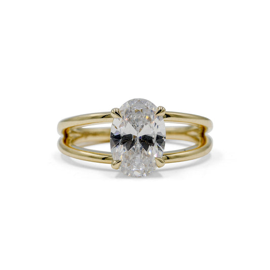 14ky Oval-Cut Wide Taper Diamond Ring
