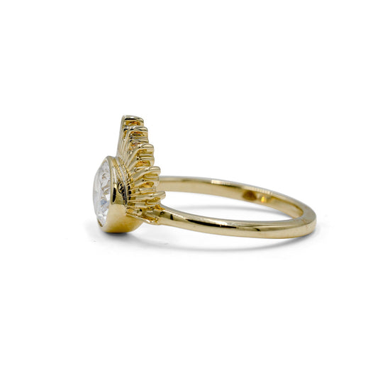 14Y Golden Sunray East-West Oval setting