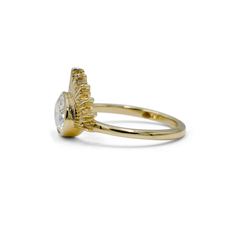14Y Golden Sunray East-West Oval setting
