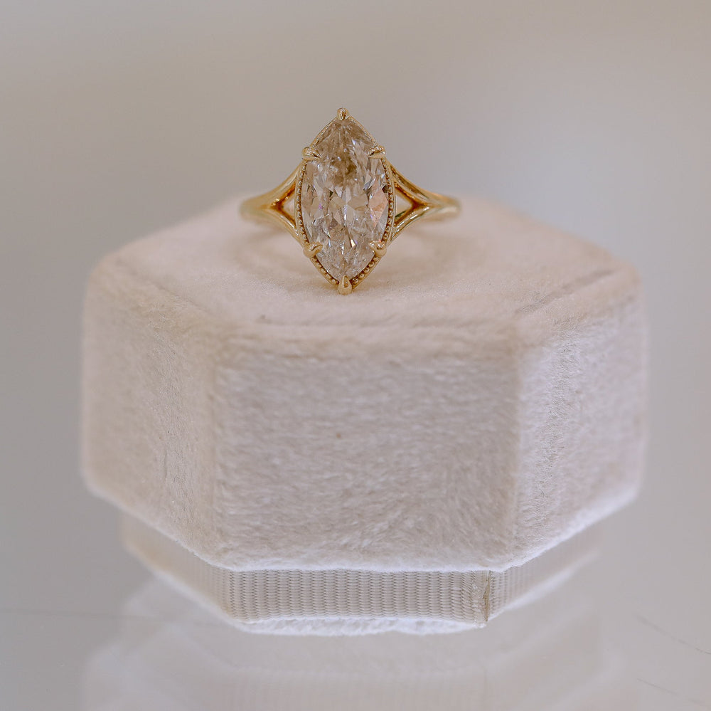 14ky 2.88ct Natural Marquise Georgian Miligrain Split Shank Diamond Ring