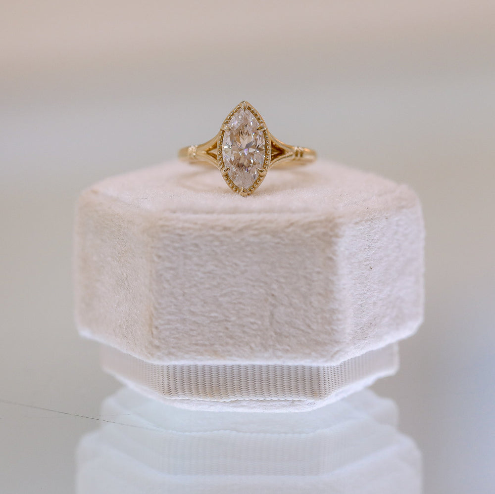 14ky Marquise-Shaped Georgian Collet Button Back Split Shank Diamond Ring