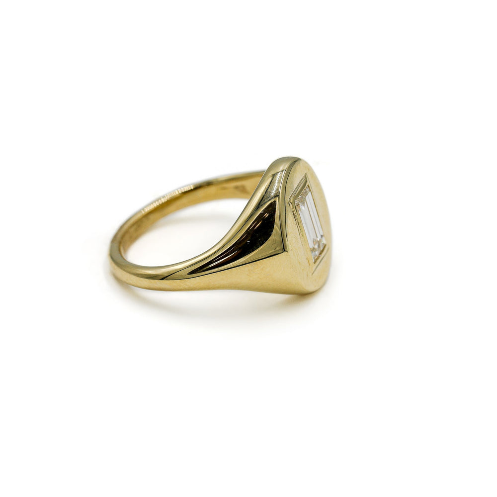 14ky .73ct SI1 I Natural Baguette Diamond Bezel Set Signet Ring