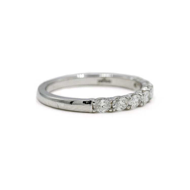 14kw .44ctw Oval East-West Natural Diamond Band