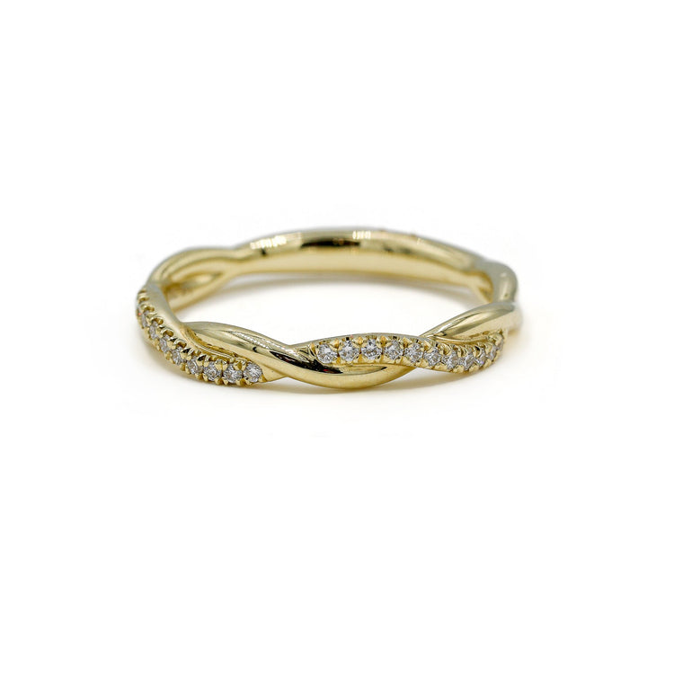 14ky Lab .10ctw Single Pave Diamond Twist