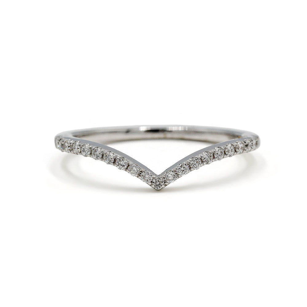 14kw .17ctw Diamond Chevron V-Band