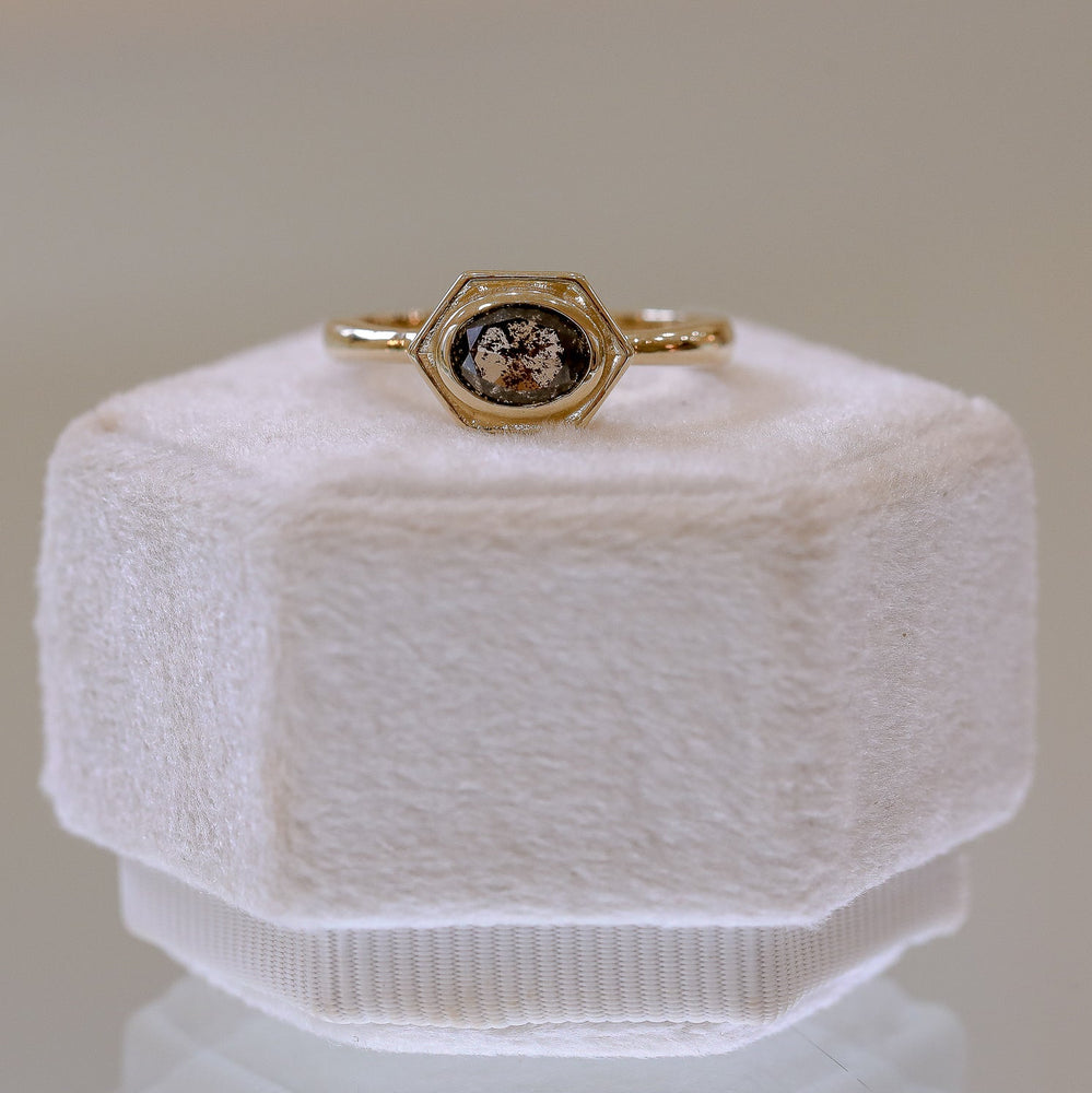 14ky .80ct Oval Salt & Pepper Bezel East-West Hexagon Shape Diamond Ring
