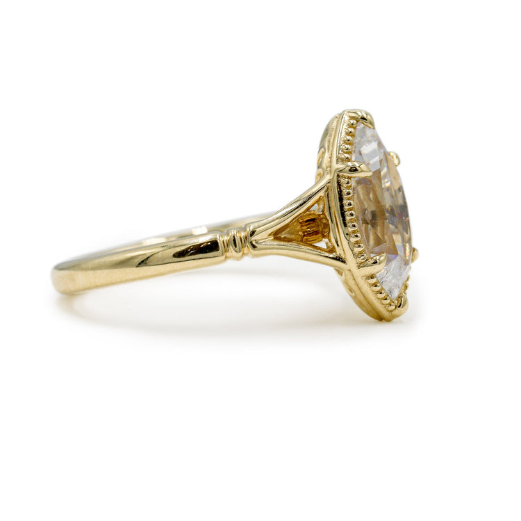14ky Marquise-Shaped Georgian Collet Button Back Split Shank Diamond Ring