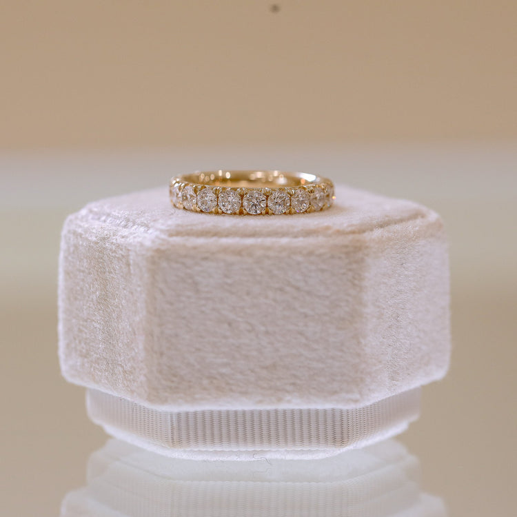 14ky 1.51ctw Lab Diamond French Band