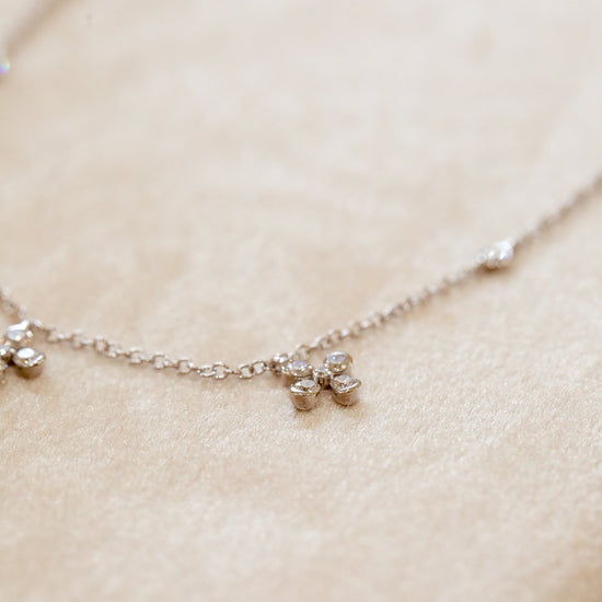 14kw .47ctw Diamond 3 Flower Necklace