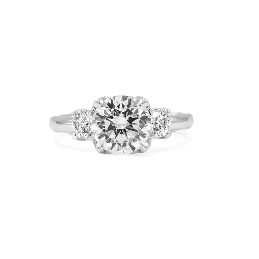 18kw 3-Stone Round Butter-Cup Diamond Ring