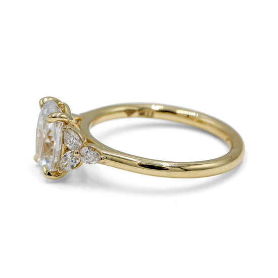 14ky Oval & .30ctw Lab Pear Diamond Ring