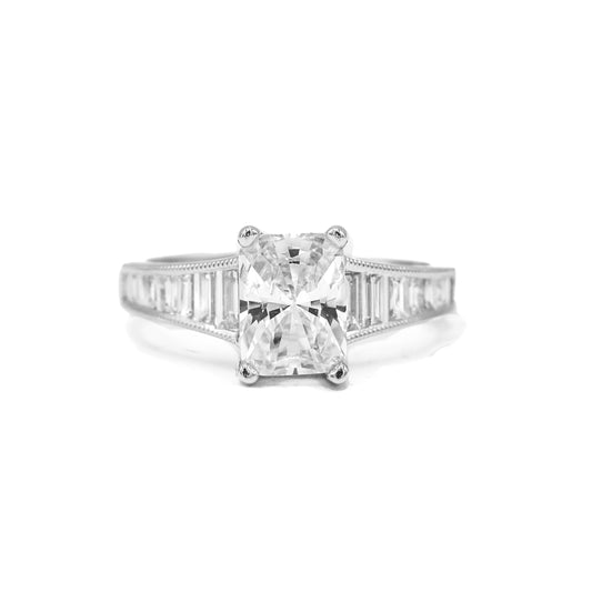 14kw Emerald-cut & Graduated Baguette Diamond Ring