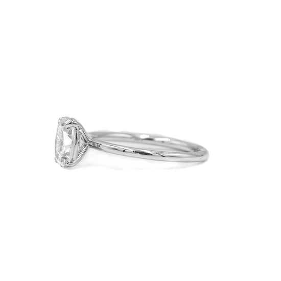 14kw Oval-Cut Diamond Solitaire Ring