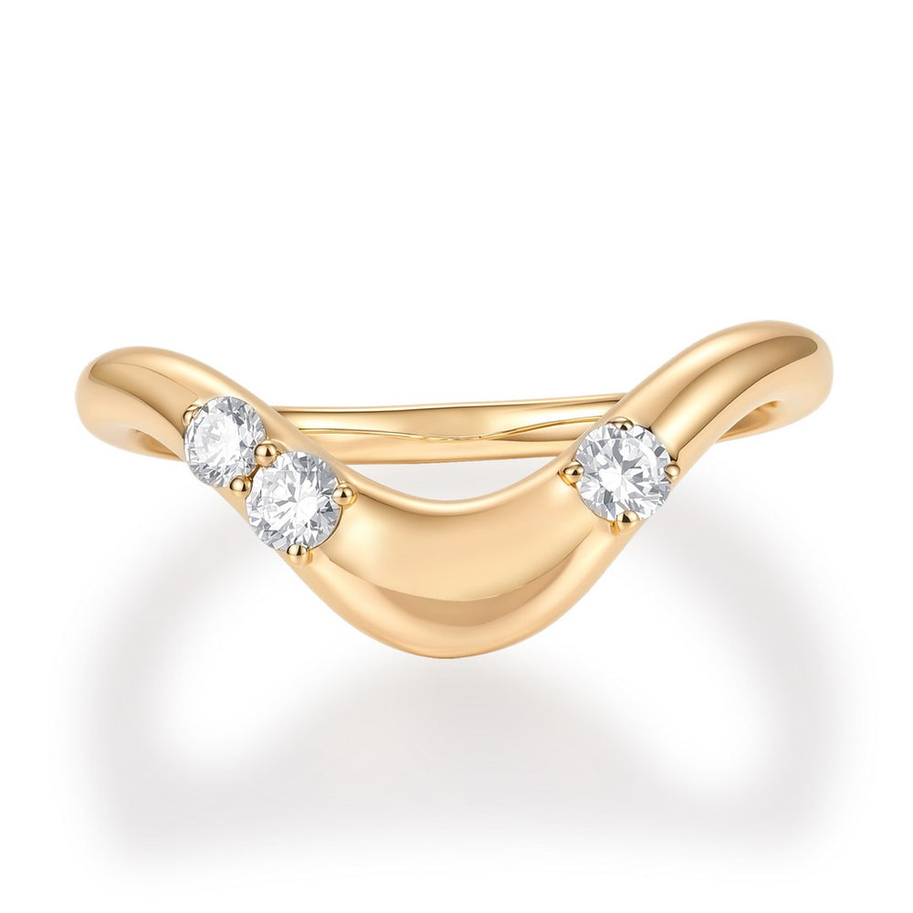 14ky .20ctw 3-Stone Wavy Diamond Band