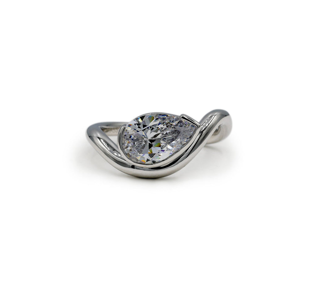 Platinum Half-Bezel Off-set Echo Wave Diamond Ring