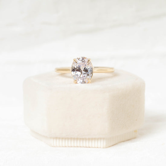 14ky Oval-Cut Cathedral Diamond Ring