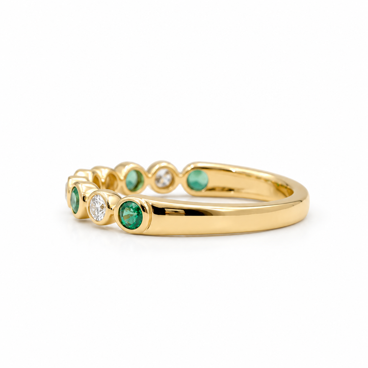 14ky .16ctw Diamond & .32ct Emerald Alternating Bezel Band