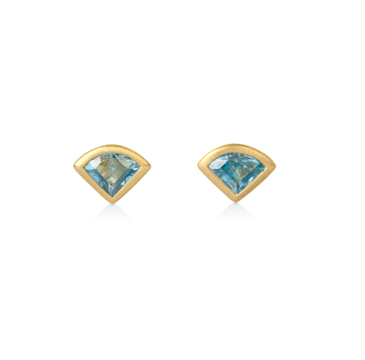 18ky 1.36ctw Blue Zircon Triangular Bezel Earrings